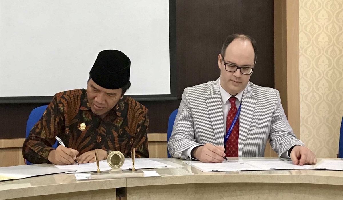 Minin University signed a memorandum of understanding with Diponegoro University of Indonesia