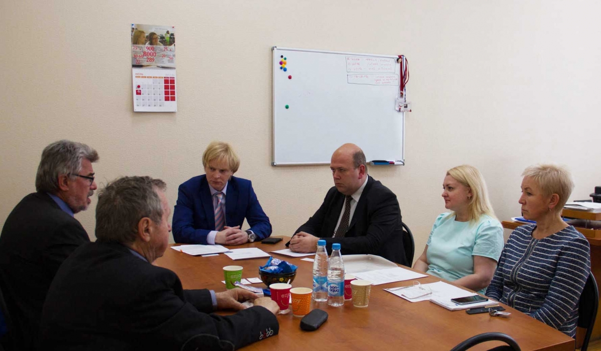 Minin University signs Agreement of Co-operation with Hungarian University