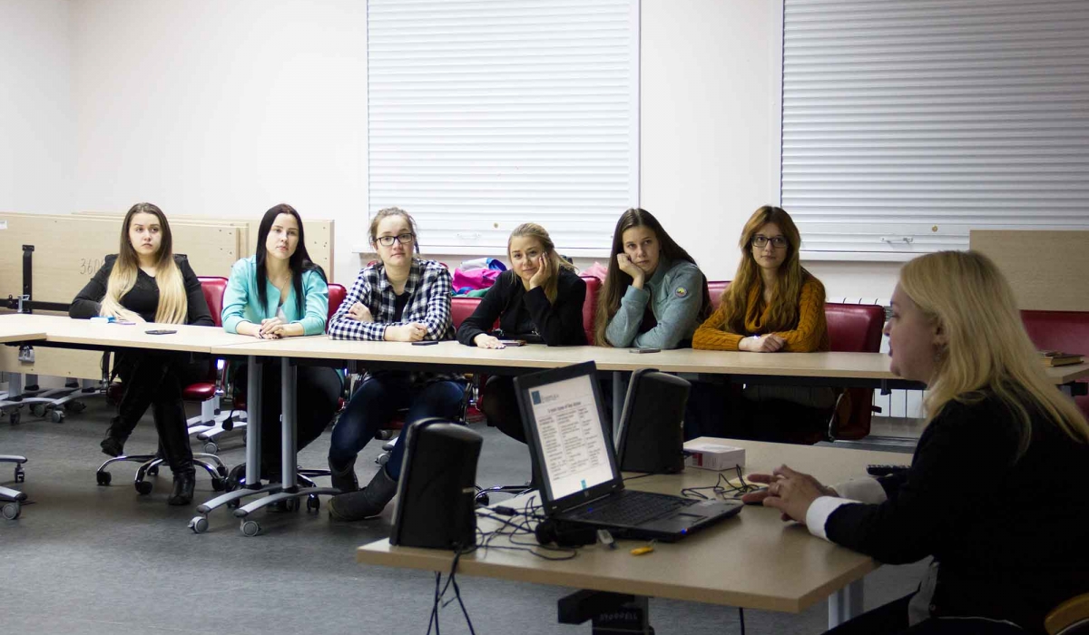 Minin University Employees and Students report about the cooperation with European Institutes in Detail