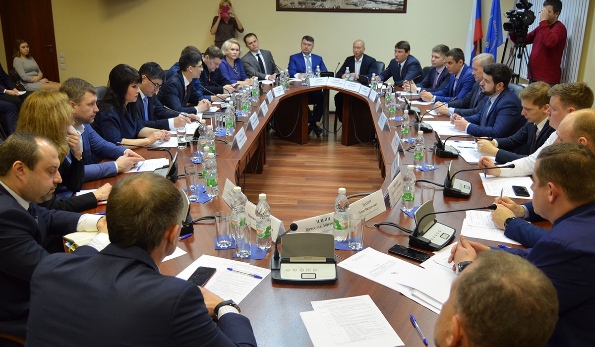 Minin university took part in a round table conference where participants discussed cooperation of the Nizhny Novgorod region and the Republic of Uzbekistan