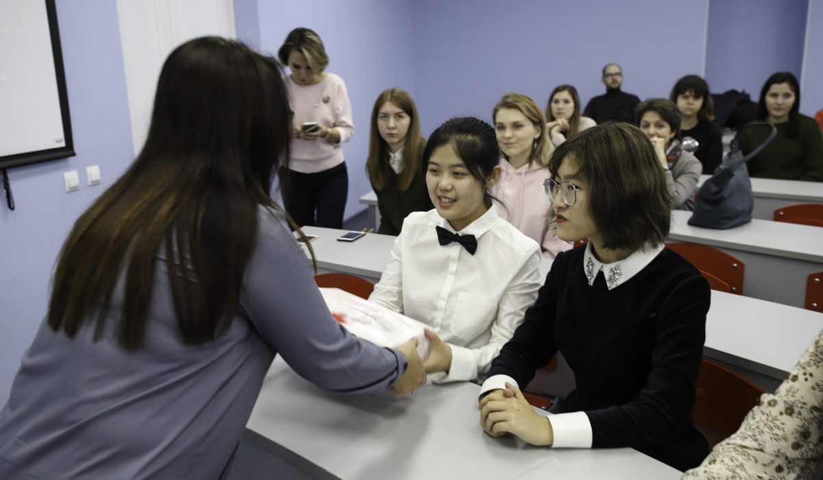 During one year high school graduates from China will be studying Russian at Minin university